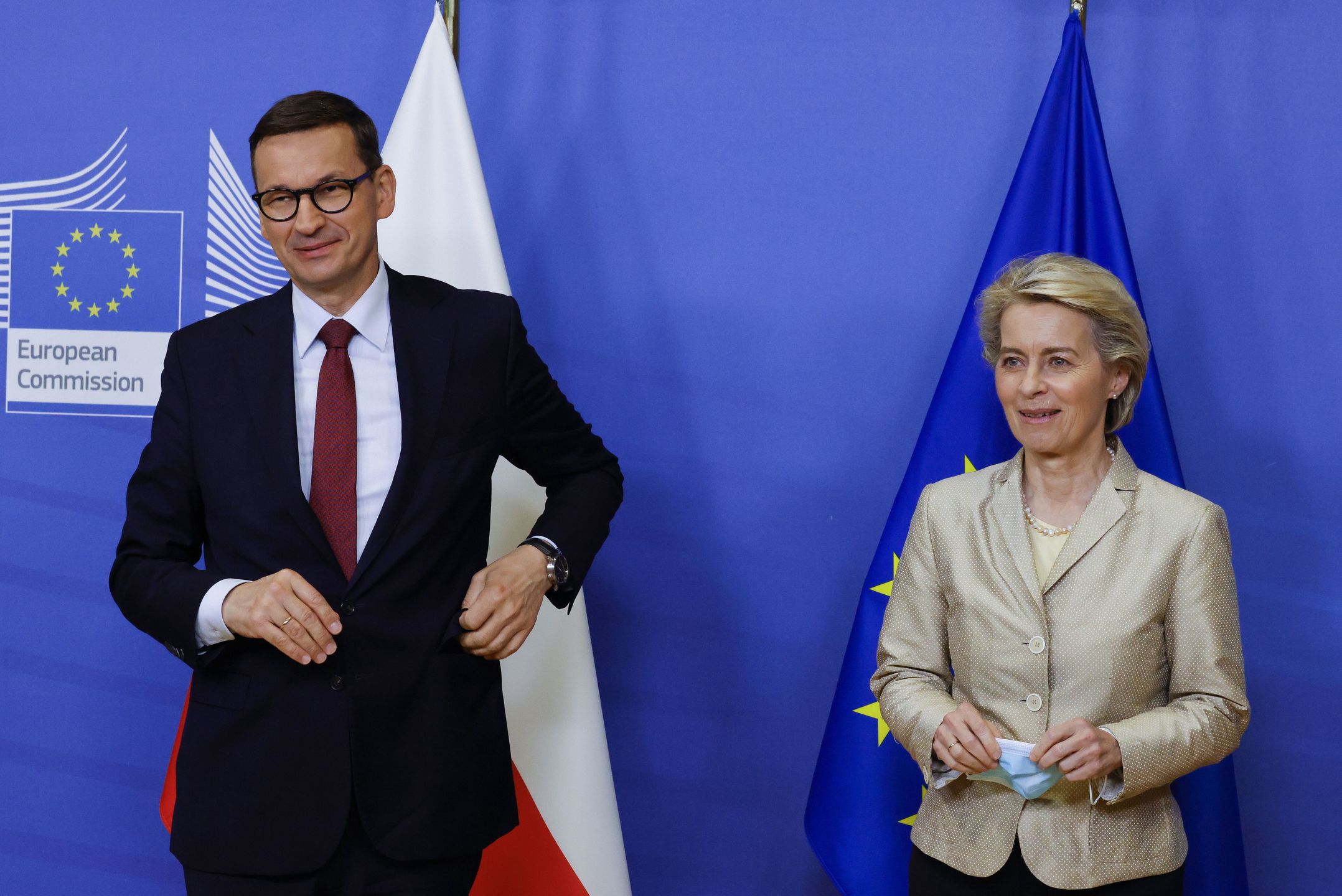 Na zdjęciu: Mateusz Morawiecki i Ursula von der Leyen przed tzw. kolacją roboczą 