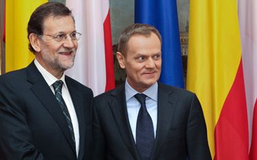 Tusk chwali Hiszpanię i umawia się na mecz