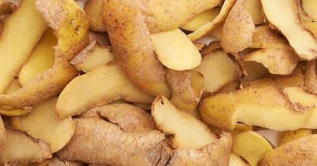 Gotowane skórki ziemniaczane bez dodatku soli