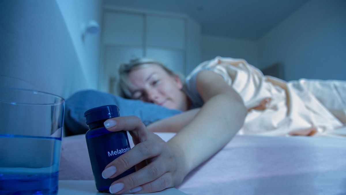 Osoby regularnie sięgające po melatoninę rzadziej chorowały na AMD