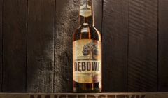 Dębowe wraca z reklamami - „majstersztyk” zamiast „mocnego” (wideo)