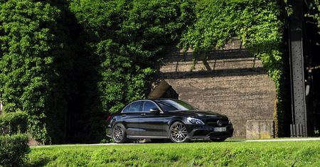 Brabus Mercedes-AMG C 63 S (2015) - 600-konna bestia zmierza do Frankfurtu