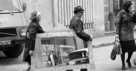"Kobiety wkładały do macicy wszystko, co było ostre" - tragiczne konsekwencje dekretu 770