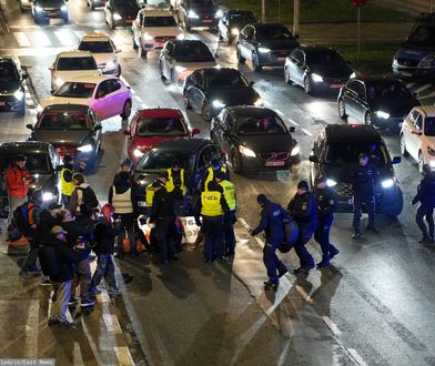 Awantura na Wisłostradzie. Kierowcom puściły nerwy