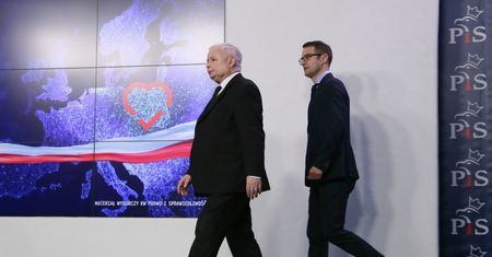 Nowy cel ataków. "Kaczyński był okłamywany przez sztab"