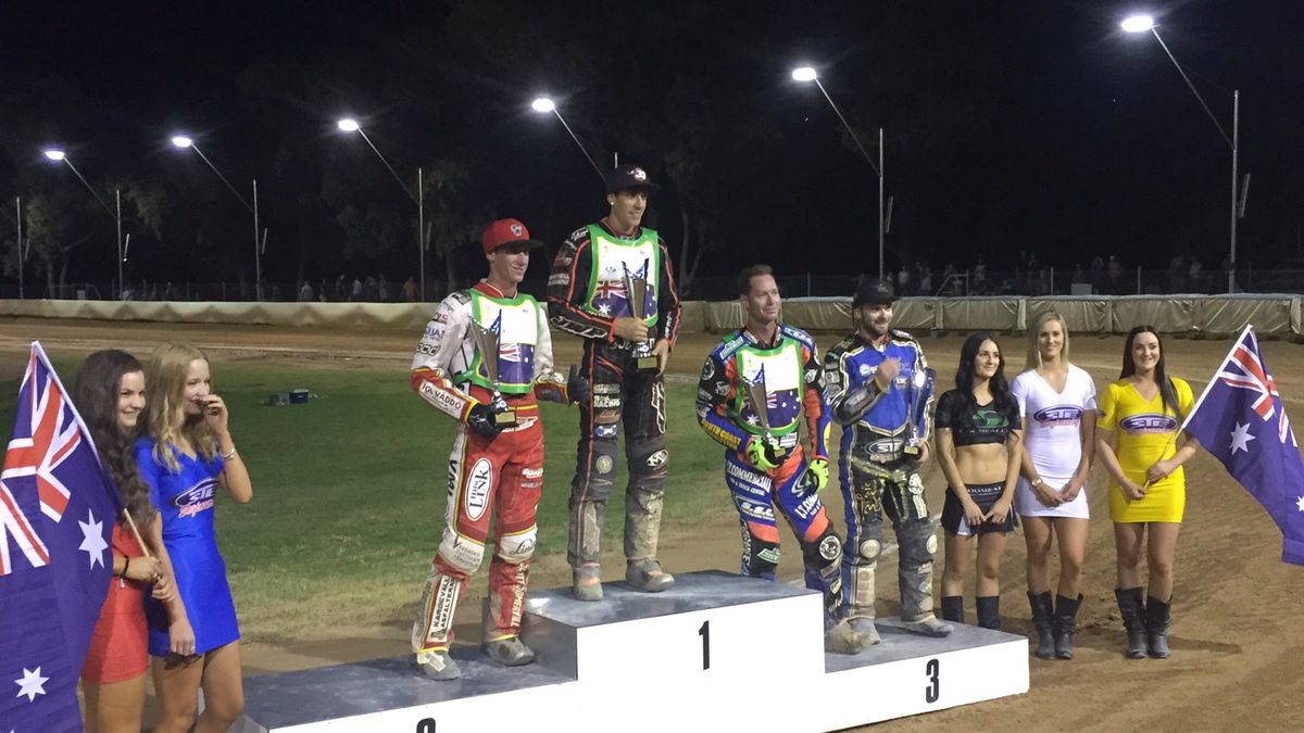 Materiały prasowe / twitter.com/SkidMark73 / Podium turnieju w Mildurze