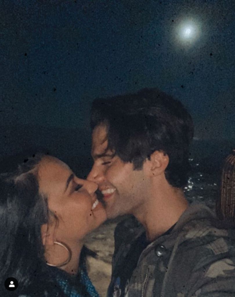 Demi Lovato i Max Ehrich zaręczyli się! 