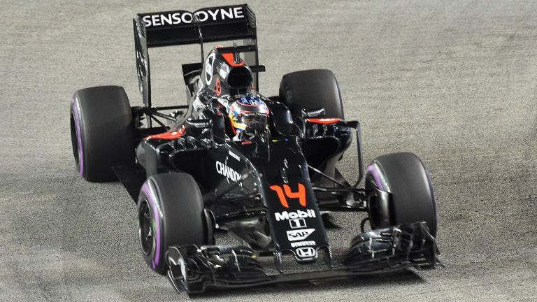 Zdjęcie okładkowe artykułu: AFP /  / McLaren F1 z silnikiem Hondy