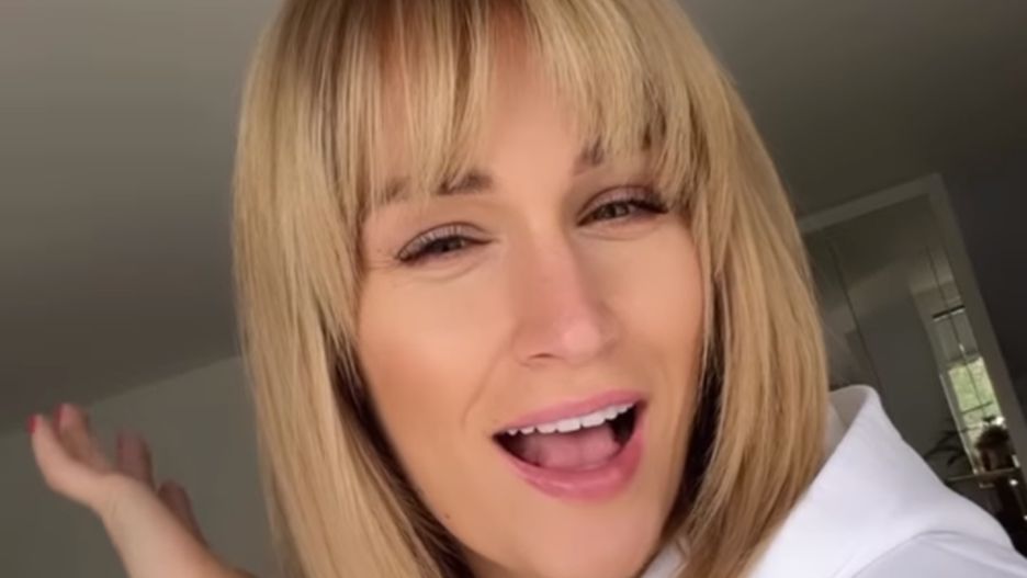 Kamila Boś od niedawna nosi grzywkę