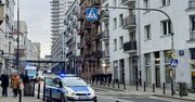 Rowerzysta potrącił pieszego na przejściu dla pieszych na Tamce w centrum Warszawy! Obaj trafili do szpitala