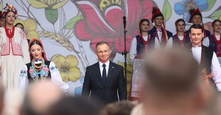 W czasie powodzi Duda na dożynkach. Wystosował apel
