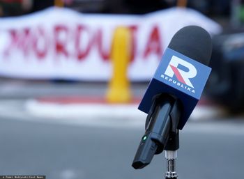 "Przyjaciele Republiki" z adresem MOSiR-u. Ośrodek o niczym nie wie