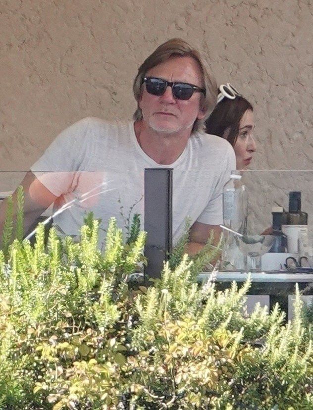 Odmieniony Daniel Craig "przyłapany" z żoną w Wenecji