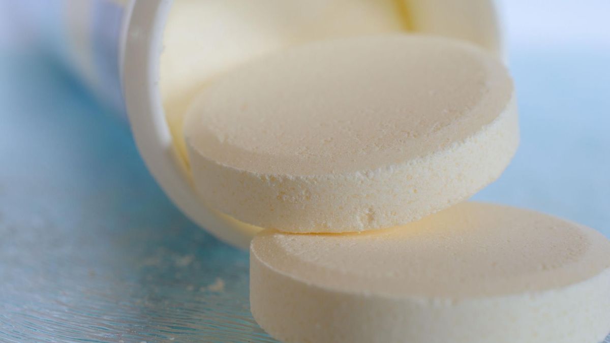 ACC Optima to preparat, który występuje w postaci tabletek musujących