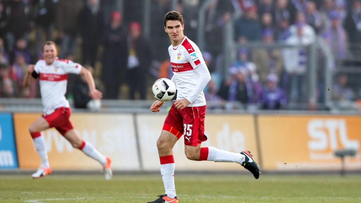 Marcin Kamiński w barwach VfB Stuttgart