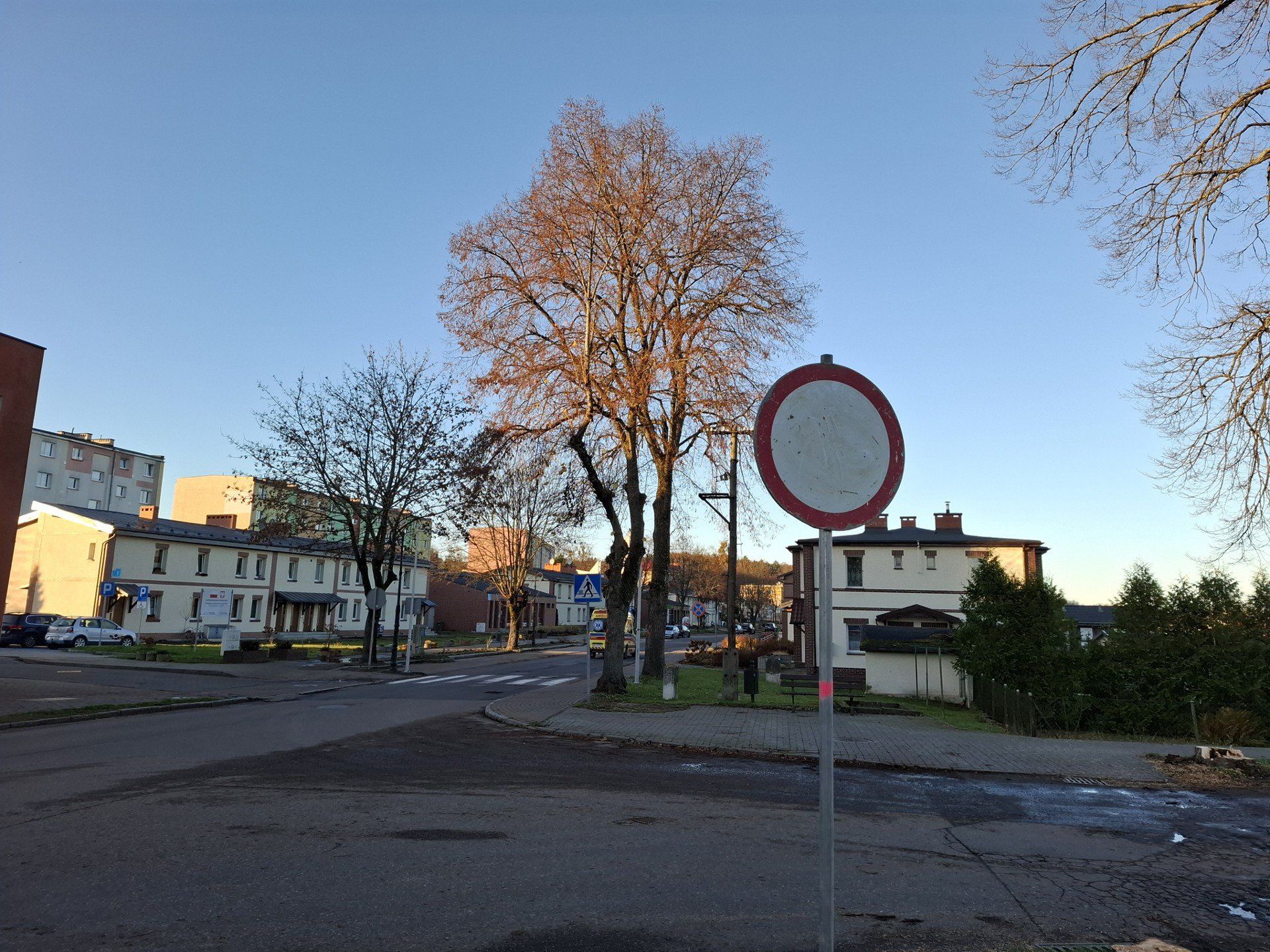 W Kępicach wprowadzono zmiany w organizacji ruchu drogowego na odcinku ulic Niepodległości i Sikorskiego.