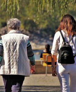 Godziny dla seniorów usunięte. Odmrażanie gospodarki weszło w drugi etap