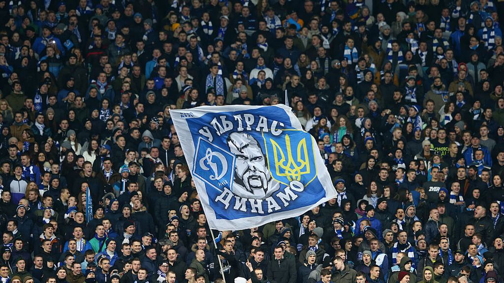 Zdjęcie okładkowe artykułu: Getty Images / Michael Steele  / Na zdjęciu: kibice Dynama Kijów