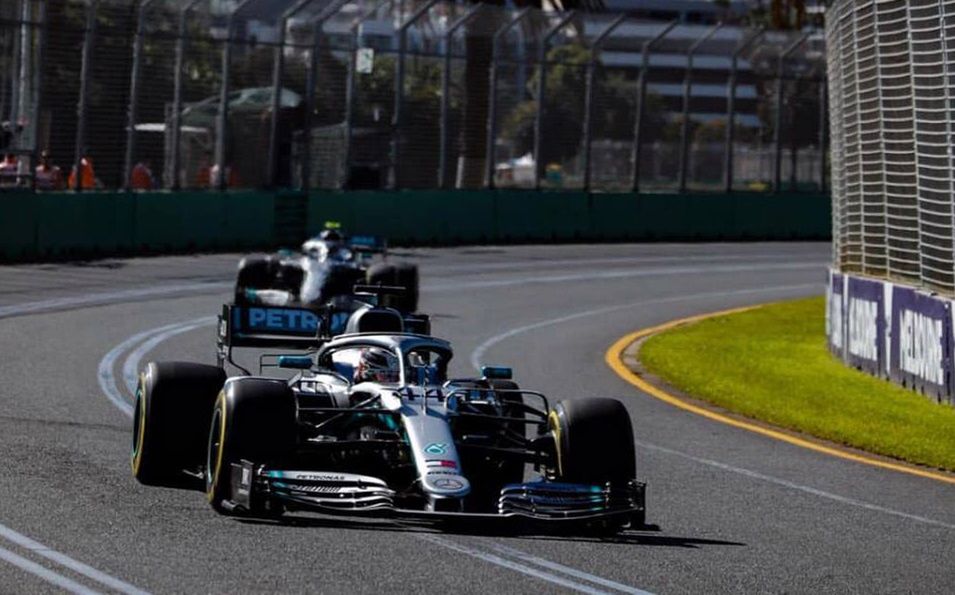 Grand Prix Australii (2019) - Mercedes znów dominuje. Robert Kubica na końcu stawki