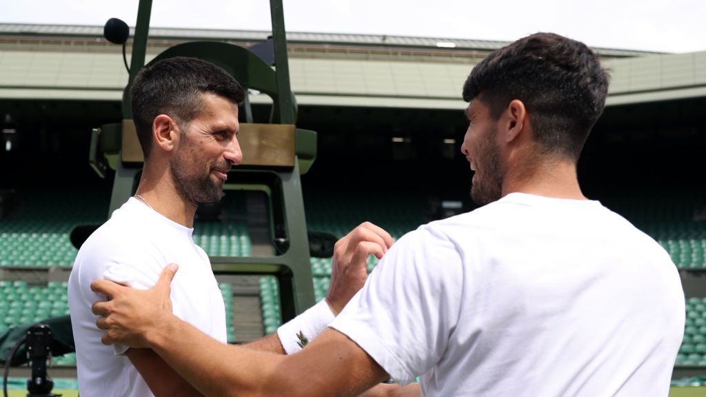 Getty Images / Clive Brunskill / Na zdjęciu: Novak Djoković i Carlos Alcaraz