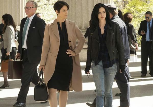 ''Jessica Jones'': Netflix ujawnił nowe zdjęcia z serialu