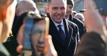 Publiczne starcie nie ma końca. "Jak potwierdzi start w wyborach"