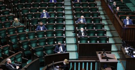 Koronawirus w Polsce. Tarcza antykryzysowa 2.0 przyjęta. Sejm za niektórymi poprawkami Senatu