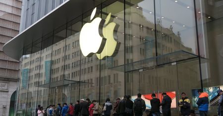 Apple zaprezentował nowego iPhone'a. Znamy cenę i specyfikację techniczną