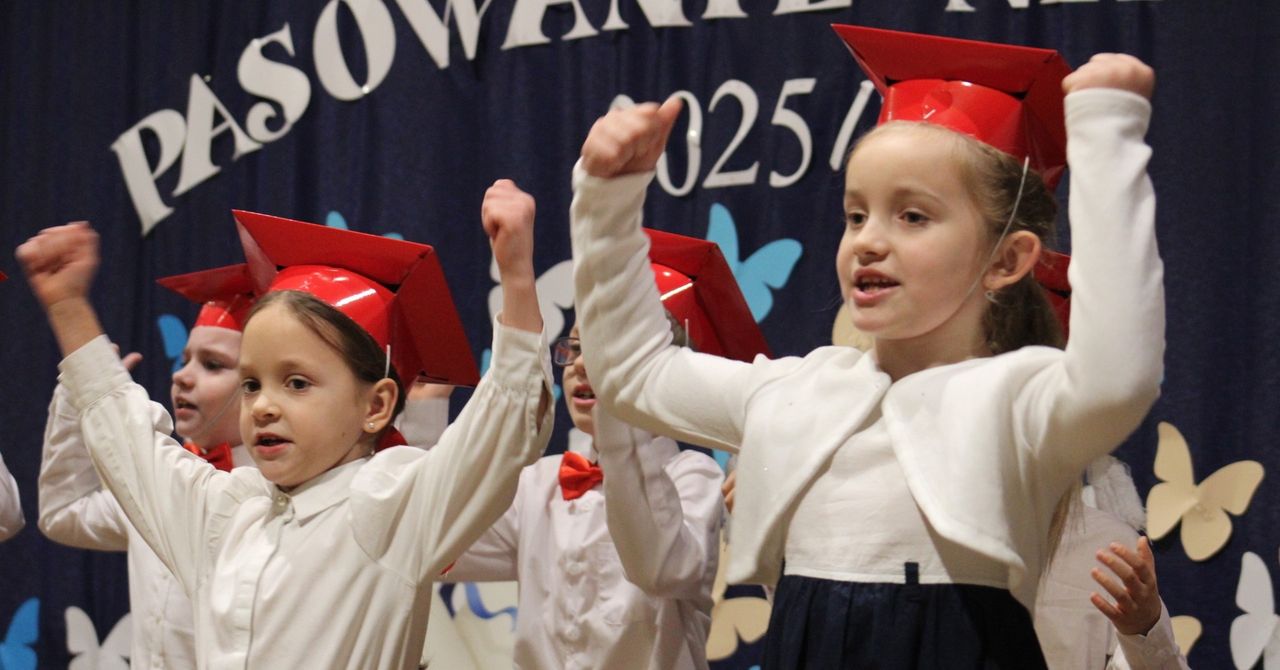 Tarnobrzeg: Pasowanie na ucznia w SP nr 10