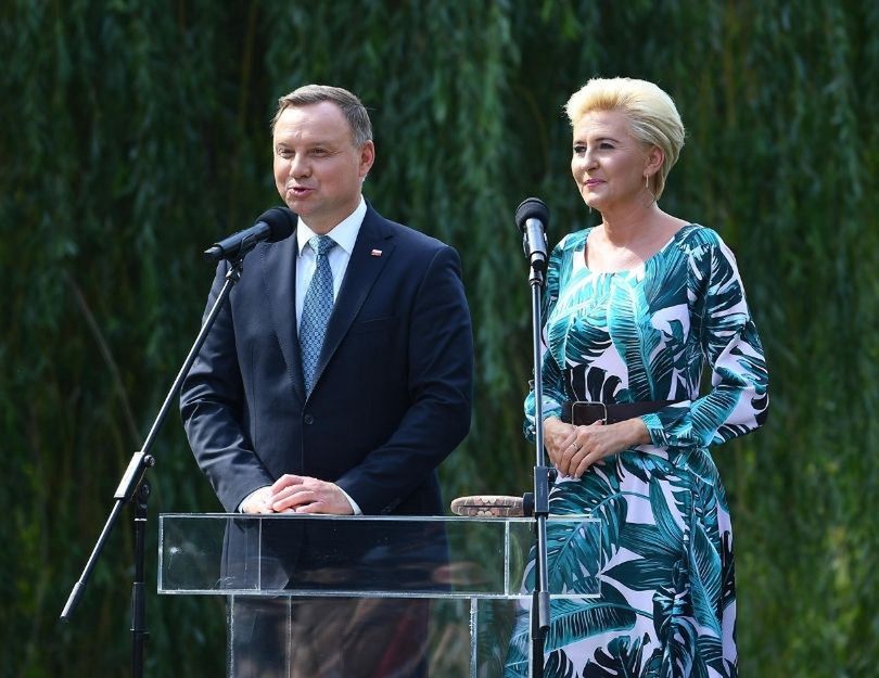 Andrzej Duda wykazuje znajomość królestwa zwierząt, rozpoznając oposa na zdjęciu
