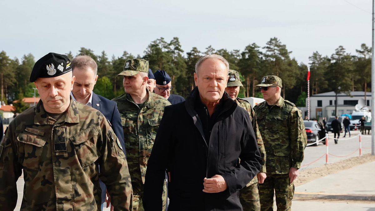 Donald Tusk pojawił się na granicy polsko-białoruskiej
