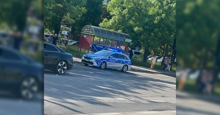 Nieszczęście na przystanku w Lublinie. Kobieta czekała na autobus, ale nie udało się jej uratować