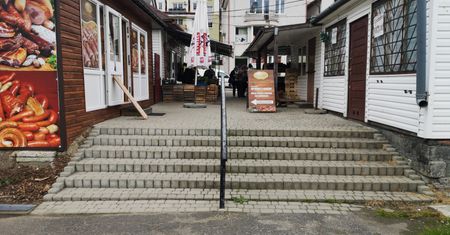 Na bazarkach hula wiatr. Koronawirus śmiertelnie zainfekował przygraniczny handel