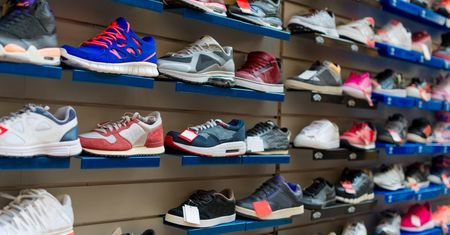 Upada gigant obuwniczy w Niemczech. Zamyka sklepy po 150 latach