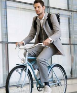 Rowerem do pracy? Niestety, często wciąż „pod górkę”!