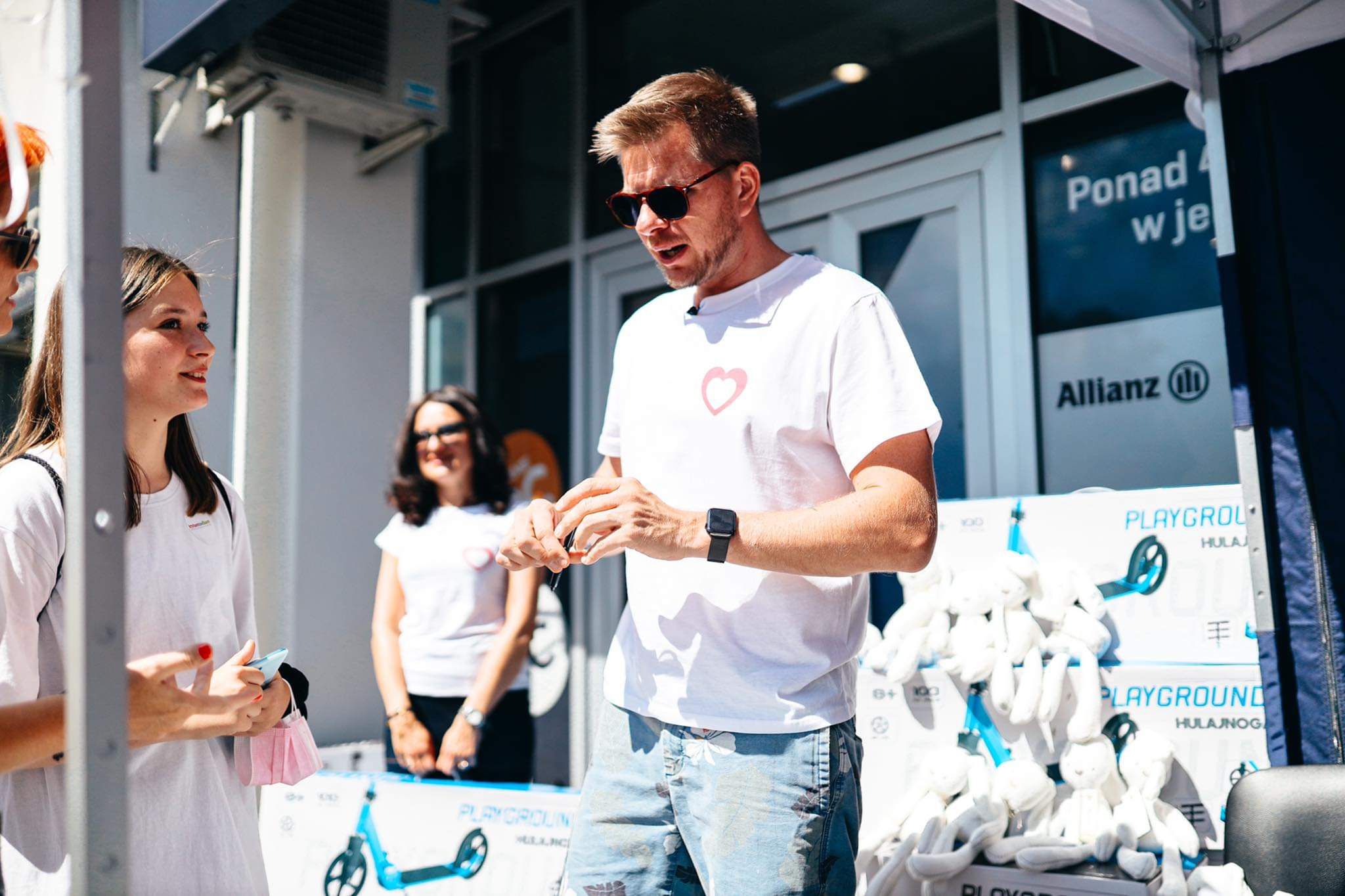 Filip Chajzer wspiera akcję Kocham to dbam