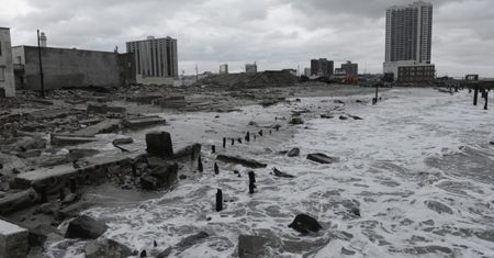 Przybywa ofiar huraganu Sandy. Tylko w Nowym Jorku...