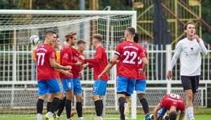 III liga. Polonia i Legia II gonią lidera. Odra Wodzisław coraz wyżej. Zawisza w końcu wygrał