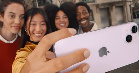 Nie chcecie kupować iPhone'a 14, więc iPhone 15 ma dostać lepszy aparat