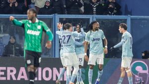 Jak słonie w składzie porcelany. Zespół Walukiewicza dał prezenty Juventusowi