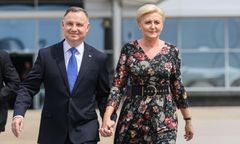 Agata Duda z mężem w Juracie. Zaskakujące zachowanie księdza