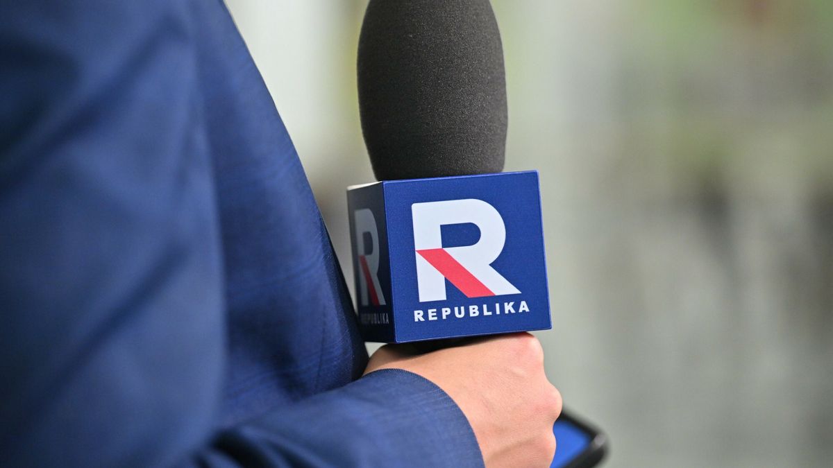 21. posiedzenie Sejmu X kadencji
07.11.2024 Warszawa, Sejm. 21. posiedzenie Sejmu X kadencji
Fot. Jacek Slomion/REPORTER
N/z mikrofon stacji TV Republika, logo telewizji
Jacek Slomion/REPORTER