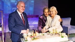 35 lat samorządu pielęgniarek i położnych w Słupsku. Medale i wzruszenia w Nowym Teatrze