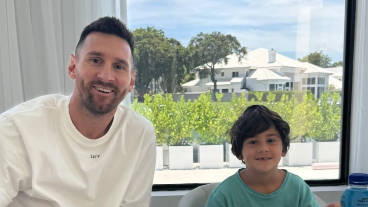 Zdjęcie okładkowe artykułu: Instagram / Na zdjęciu: Lionel Messi z synem