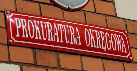 Pandemiczne oszustwo. Słupska prokuratura prowadzi śledztwo w sprawie jednorazowych rękawiczek