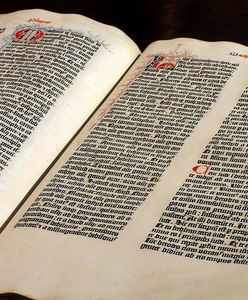 Biblia z Pelplina. Najcenniejsza książka w Polsce może być warta nawet 140 milionów złotych