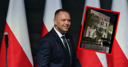 Symboliczny gest w USA. Polska flaga zawisła nad Blair House