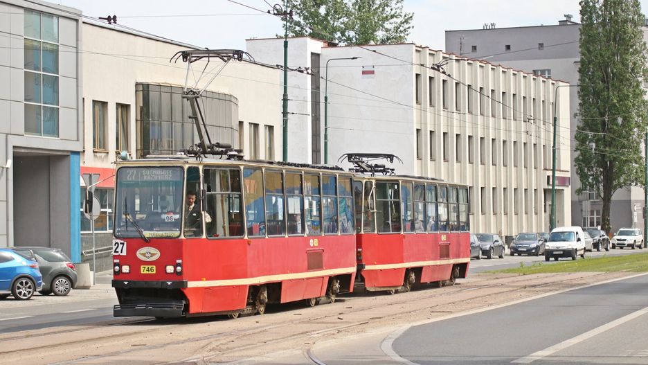 Sosnowiec.Zastąpienie nocnych kursów tramwaju nr 27 busami było dobrym pomysłem. 