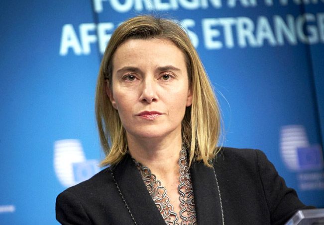 Przewodnicząca unijnej dyplomacji Federica Mogherin wyraziła ubolewanie z powodu wznowienia sankcji