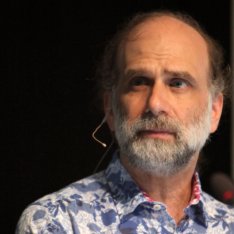 Bruce Schneier, ekspert w dziedzinie bezpieczeństwa w sieci